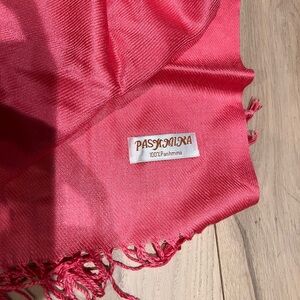 NWOT Pashmina Coral Scarf /Wrap